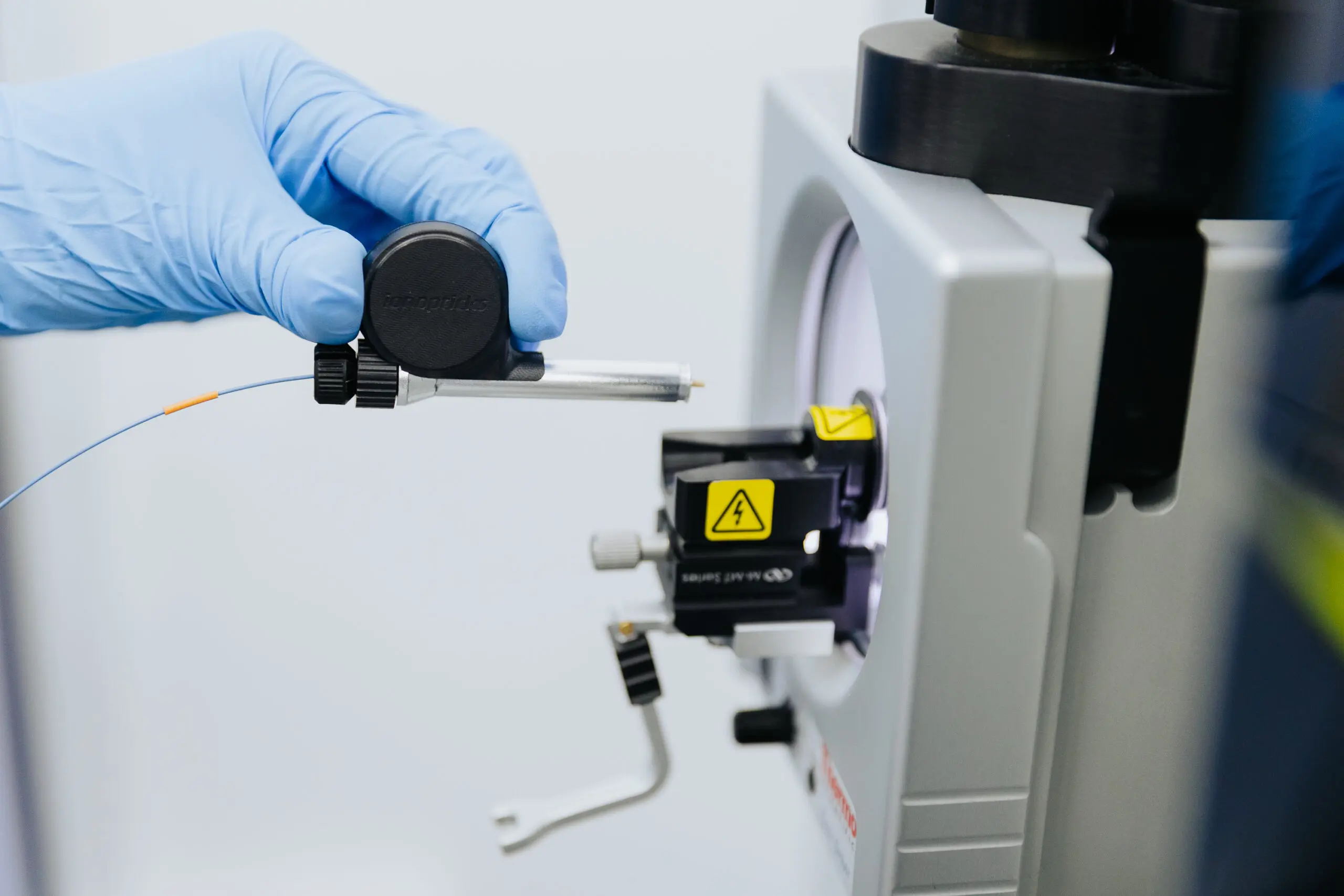 Aurora Rapid 5x150 C18 UHPLC column with CoreJet™ emitter - IonOpticks